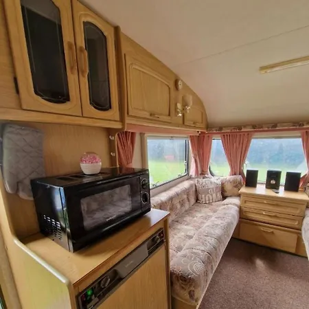 캠프장 Parkhouse Farm Caravan Easby